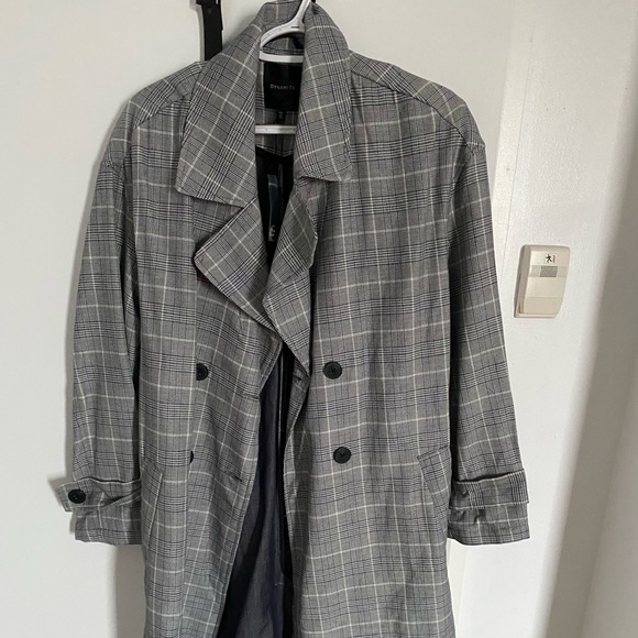 Oversized trench coat - Picture 2 of 3